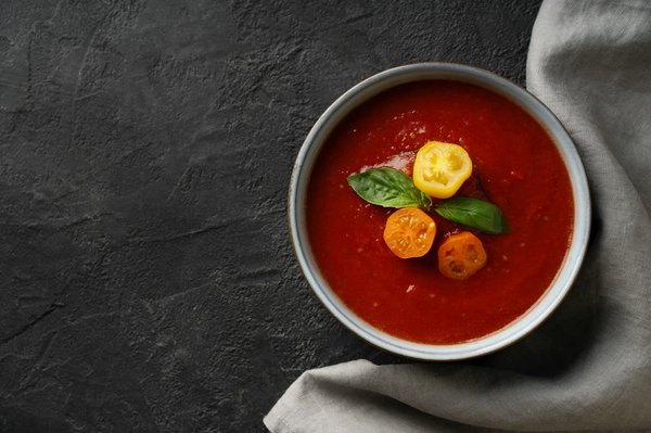 What Techniques Can You Use to Make a Flavorful Spanish Gazpacho with Iberico Ham?